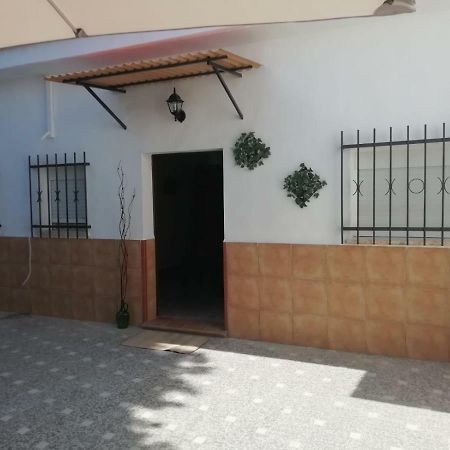 Casita A 800 Metros De Sevilla Camas Εξωτερικό φωτογραφία